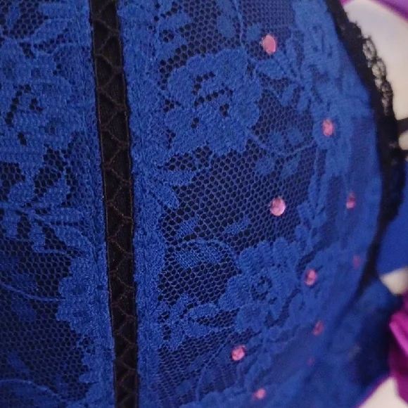 Blue and Black Lace Bra - Picture 7 of 7